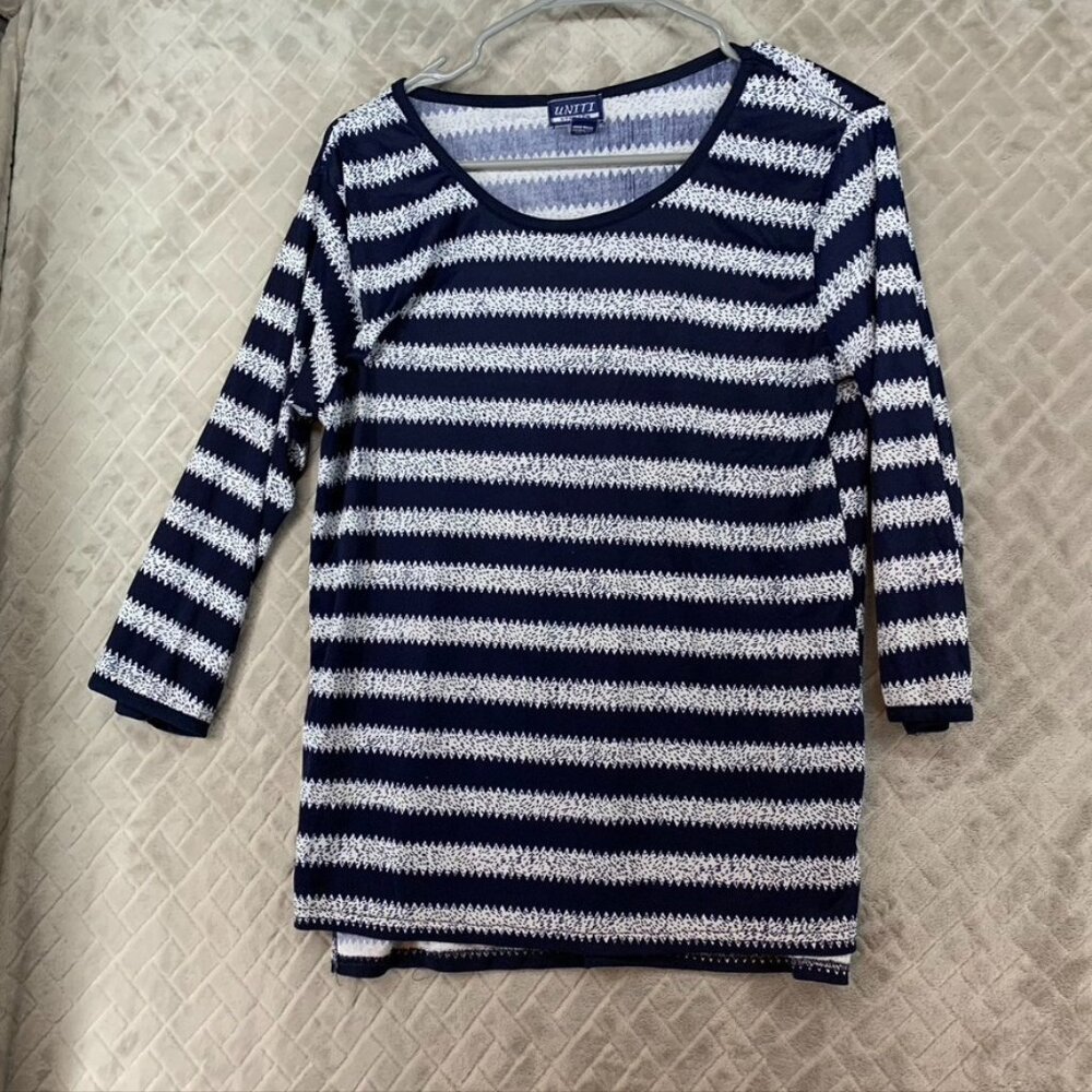 Uniti Shirt Womens Small Navy Blue Striped Zig Zag 3/4 Sleeve